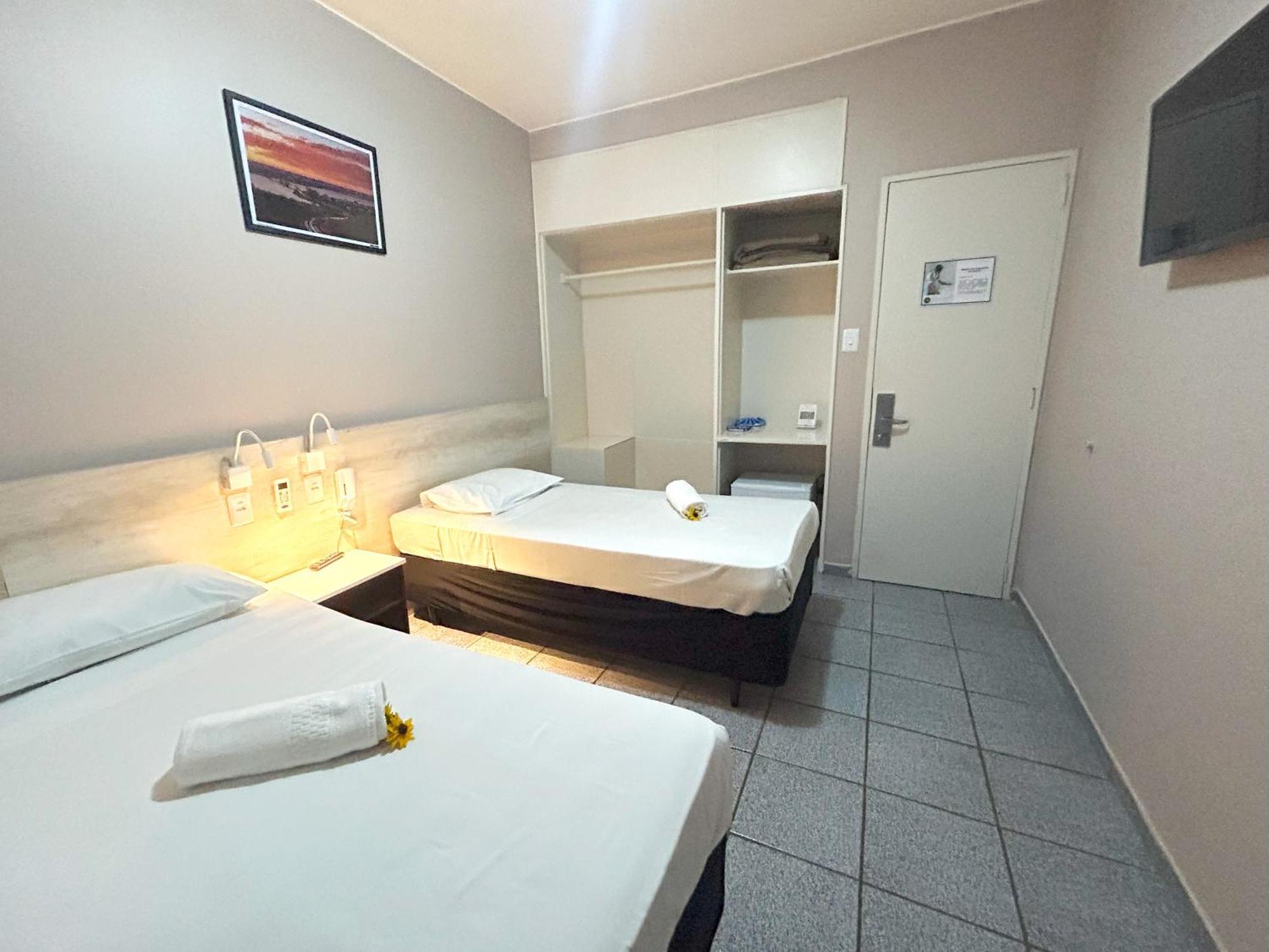 El Pilar Hotel 3*