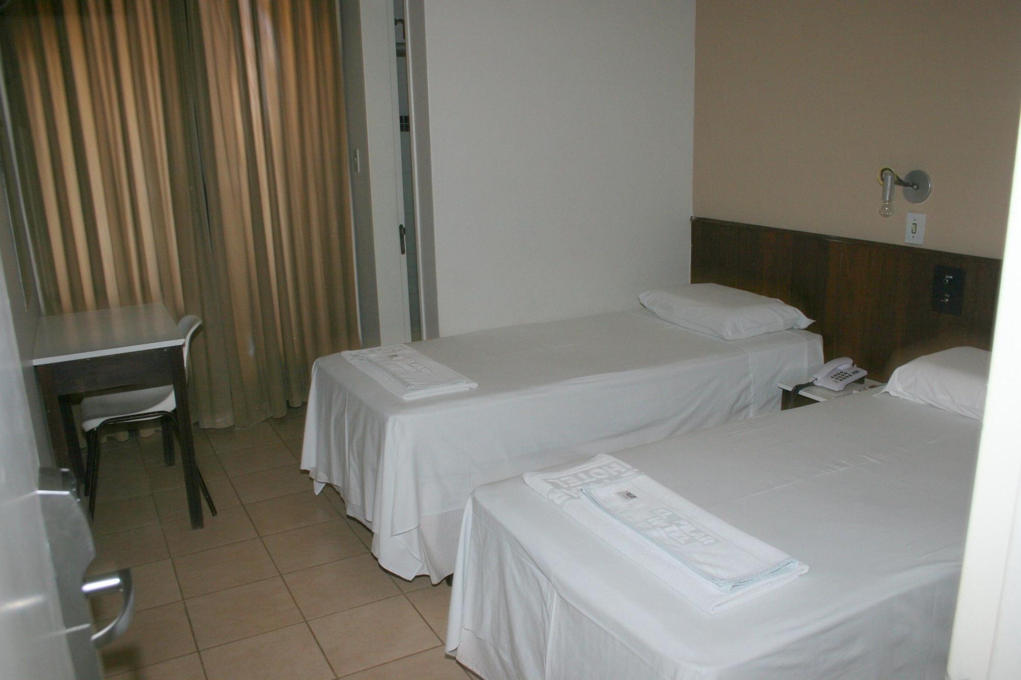 El Pilar By Bsb Hotel